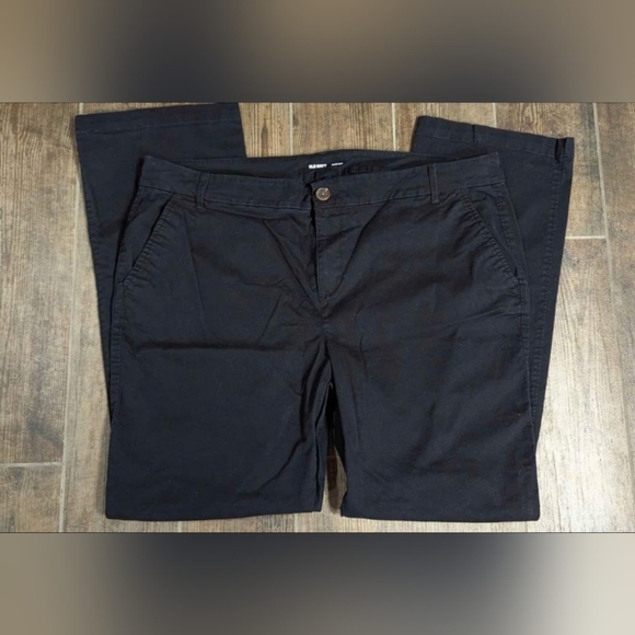 Old Navy Pants - Old Navy Black Chinos Bootcut Size 18